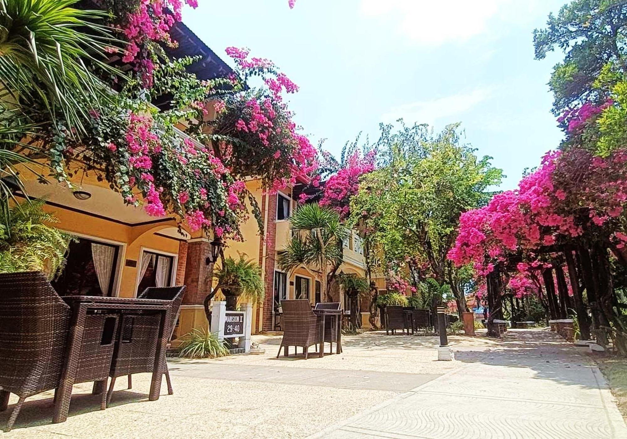 ホテル プエルト デル ソル Bolinao エクステリア 写真